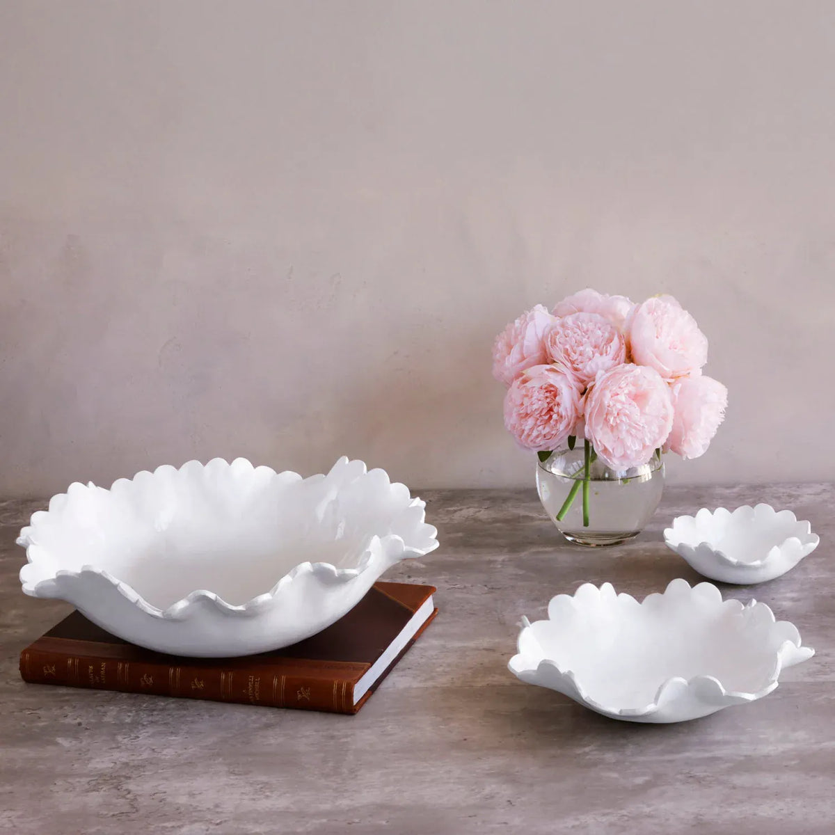 Vida Colette Large White Bowl