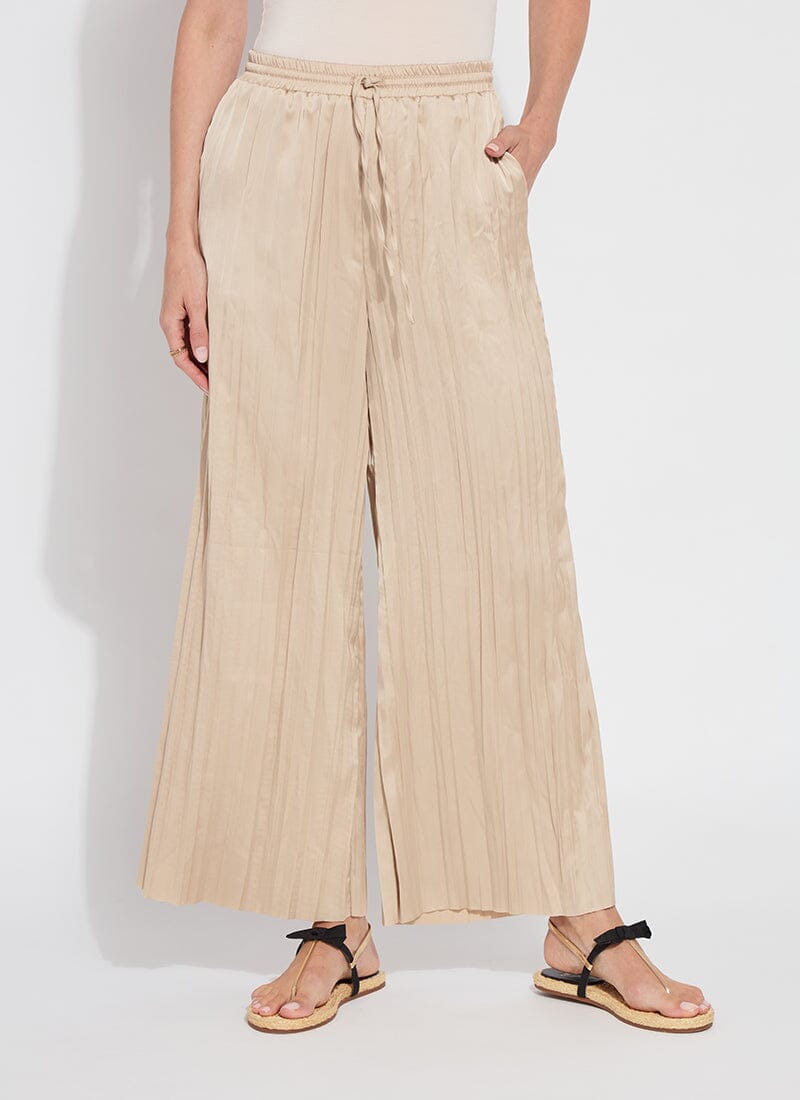 Lysse The Packable Pleated Palazzo Pant (28" Inseam) in Chablis - Little Miss Muffin Children & Home