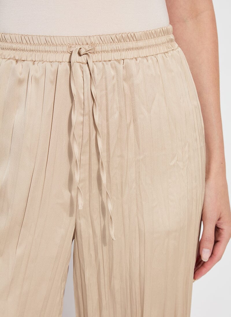 Lysse The Packable Pleated Palazzo Pant (28" Inseam) in Chablis - Little Miss Muffin Children & Home