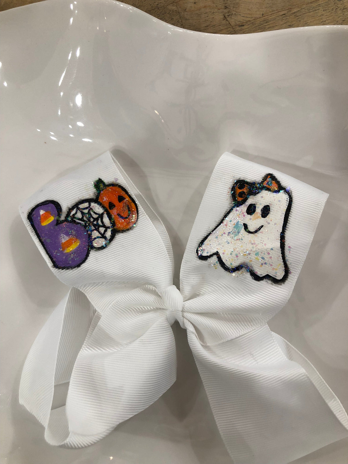 Hand-painted Boo/Ghost double glitter hair bow