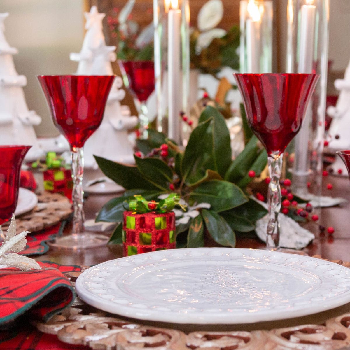 Abigail's Home Decor Abigail's Adriana Wine Glass, Red - Little Miss Muffin Children & Home