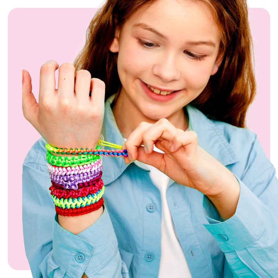 Dan&Darci Dan&Darci Pretty Me Friendship Bracelet Making Kit String Bracelets - Little Miss Muffin Children & Home