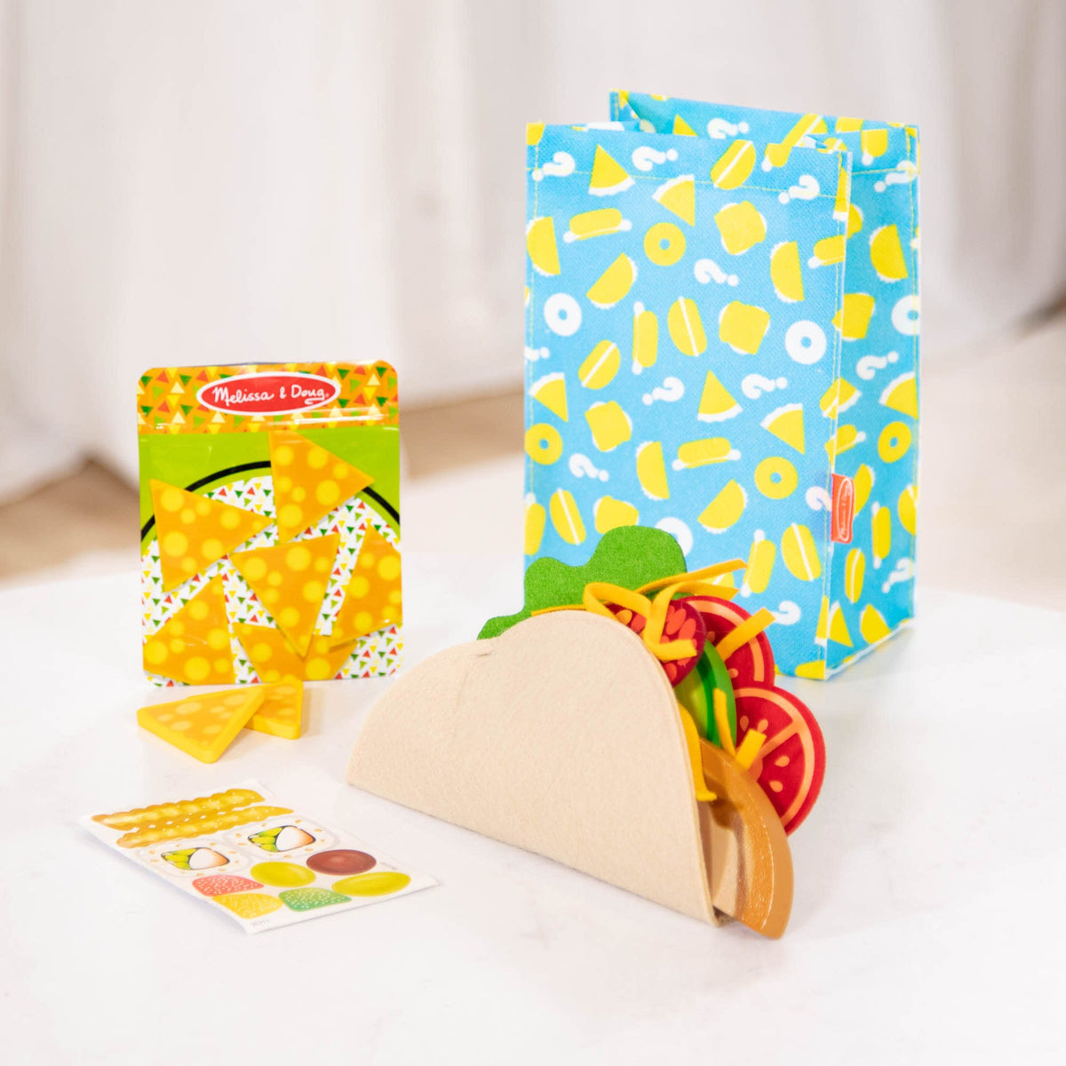 Melissa & Doug Melissa & Doug What’s for Lunch?™ Surprise Meal Play Food Set - Little Miss Muffin Children & Home