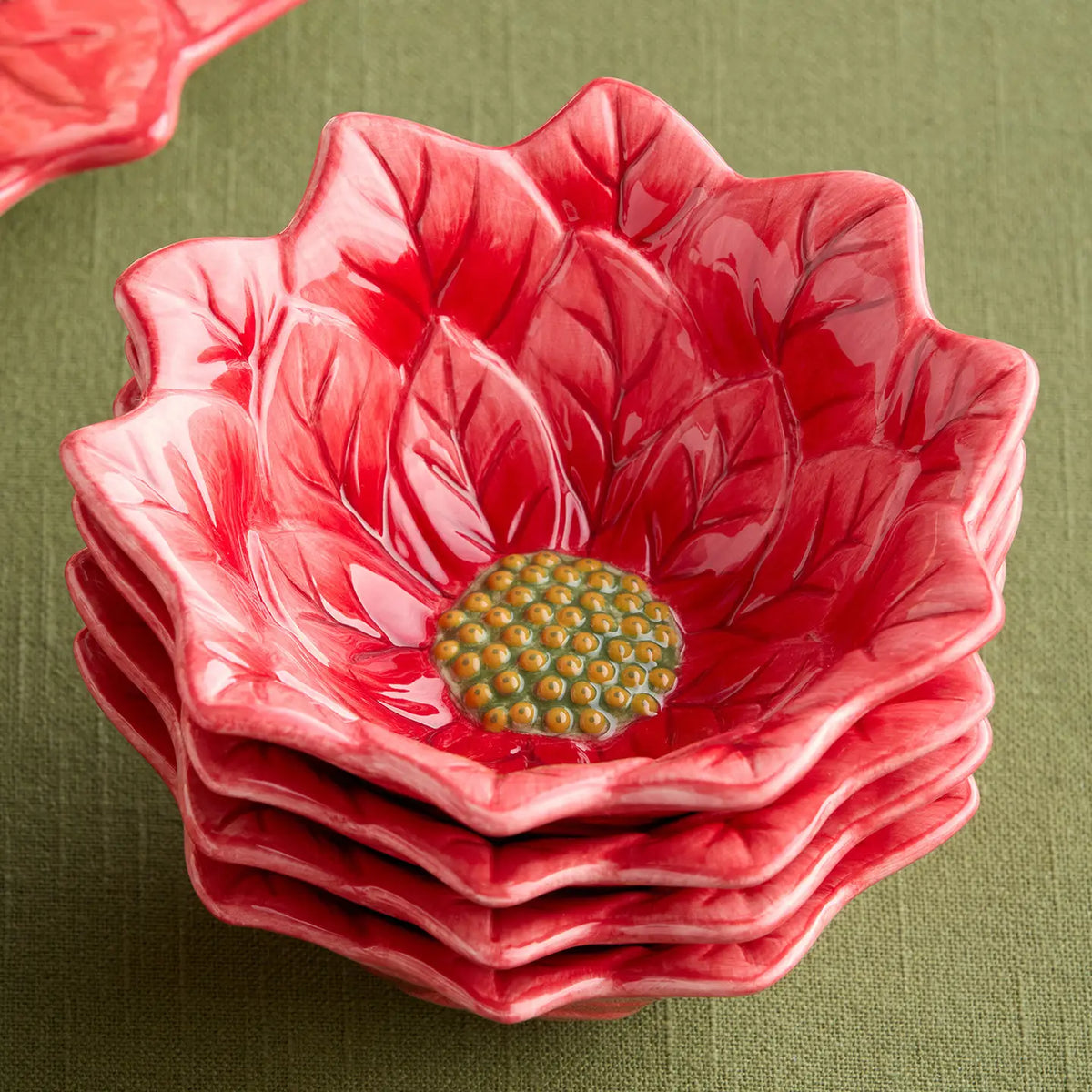 Winter Blooms 3D Poinsettia Ice Cream Bowl