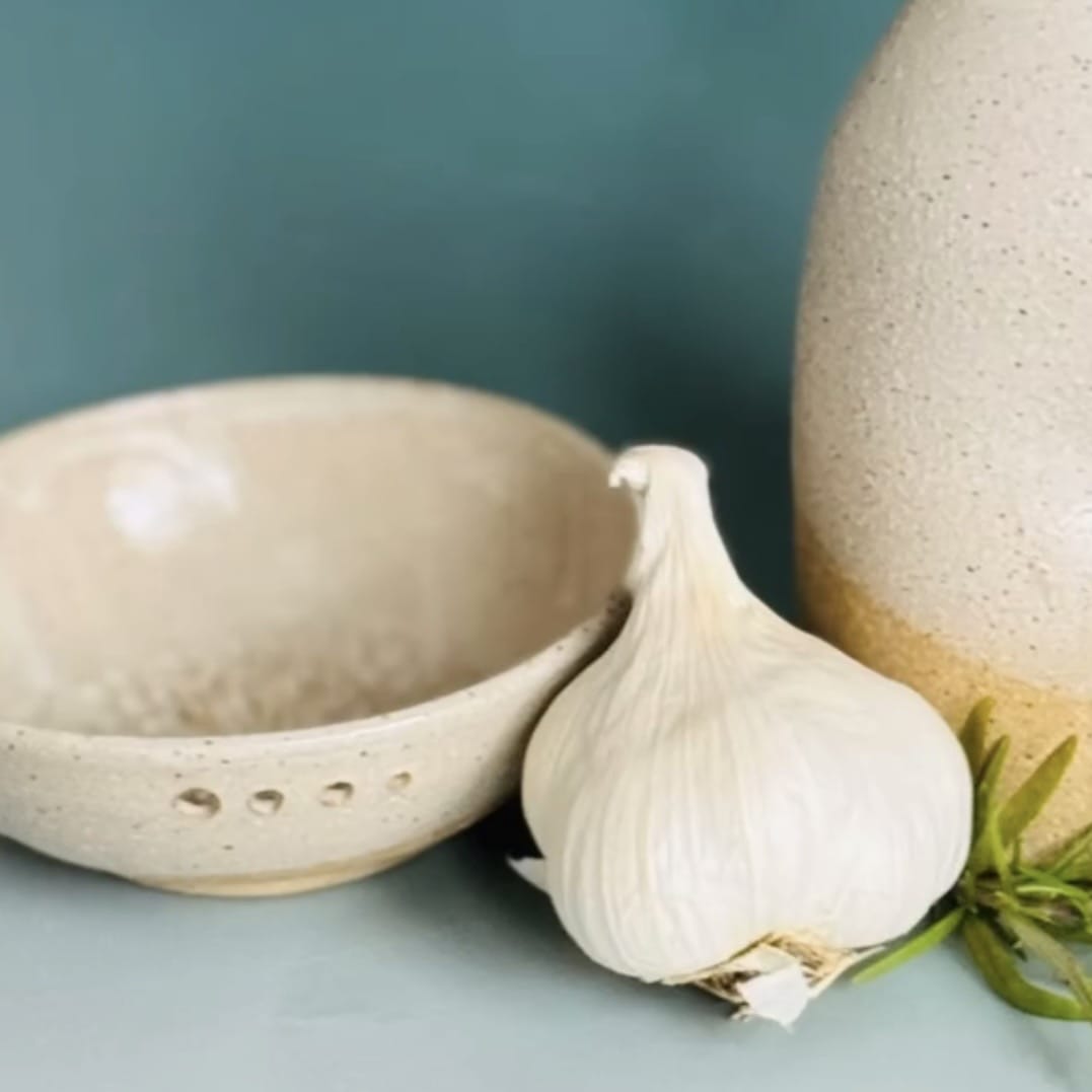 Garlic Bowl