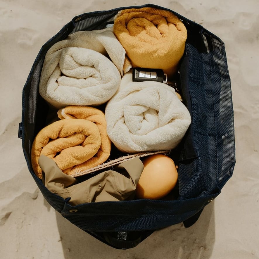 Beach Hauler™ Mesh Backpack in Deep Sea
