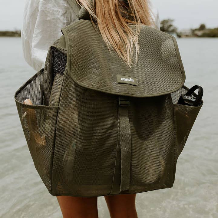 Beach Hauler™ Mesh Backpack in Pandanus