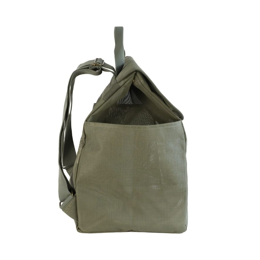 Beach Hauler™ Mesh Backpack in Pandanus