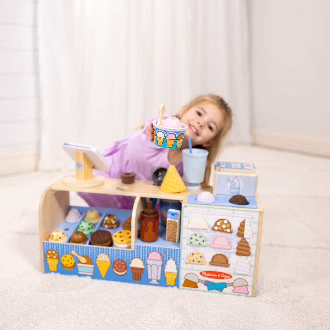 Melissa & Doug Melissa & Doug Cool Scoops Ice Creamery - Little Miss Muffin Children & Home