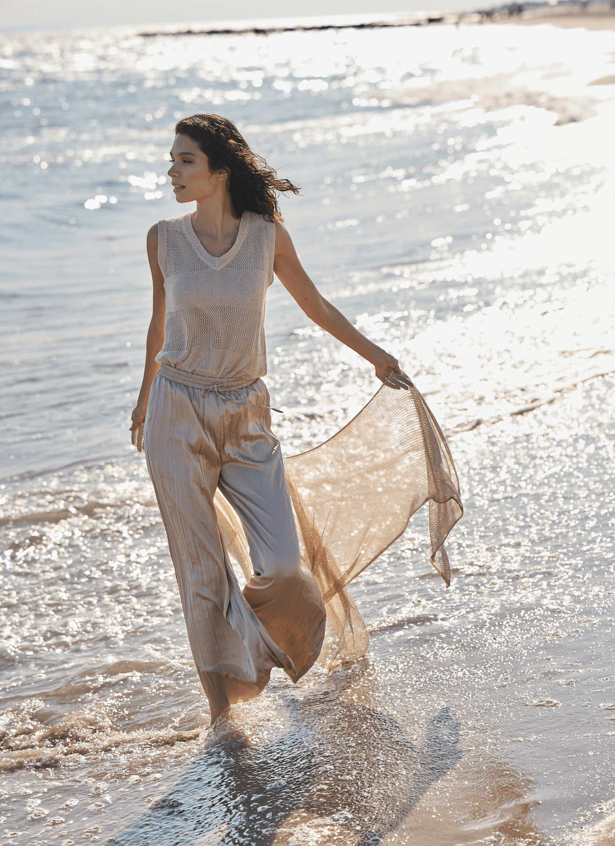 Lysse The Packable Pleated Palazzo Pant (28" Inseam) in Chablis - Little Miss Muffin Children & Home