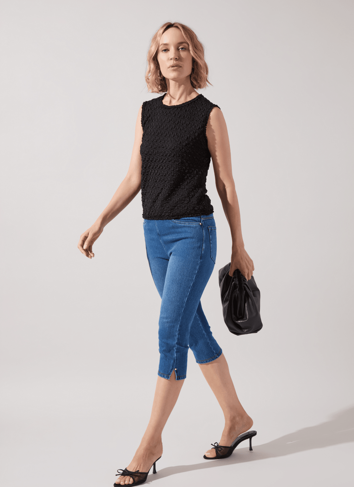 Granada Front Pocket Capri Denim in Mid Wash by Lysse