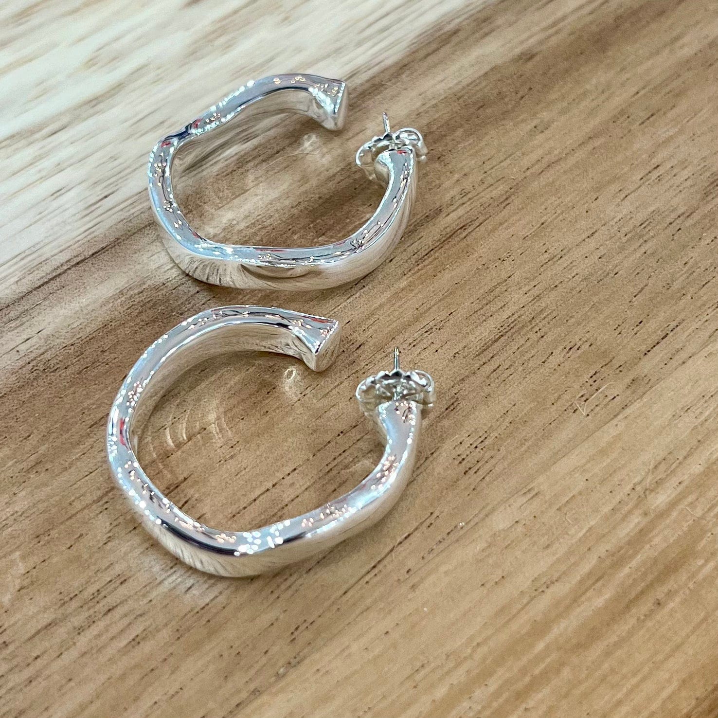 Simon Sebbag Designs Simon Sebbag Designs Left Right Post Hoop Earrings - Little Miss Muffin Children & Home
