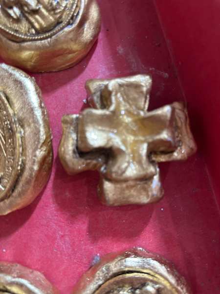 Palmatory Medallion Cross