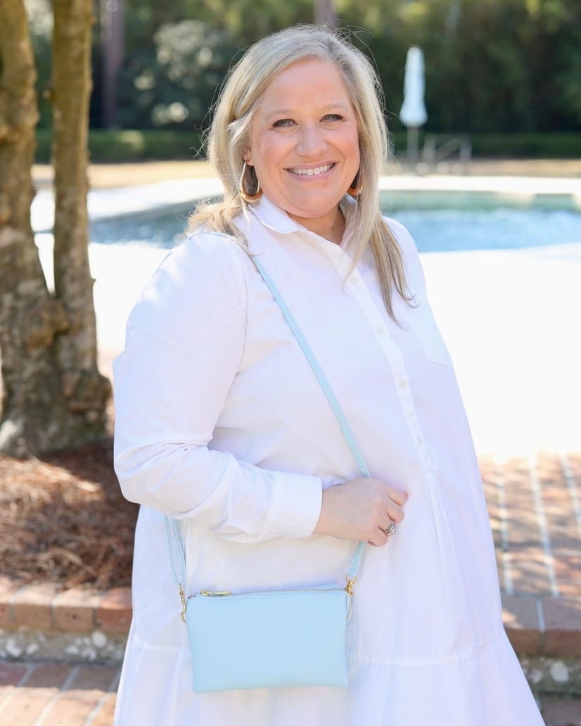 Liz Crossbody Bag in Baby Blue