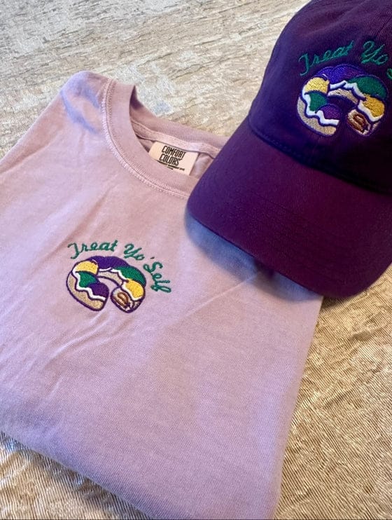 Mardi Gras Treat Yo’ Self King Cake Boxy T-Shirt