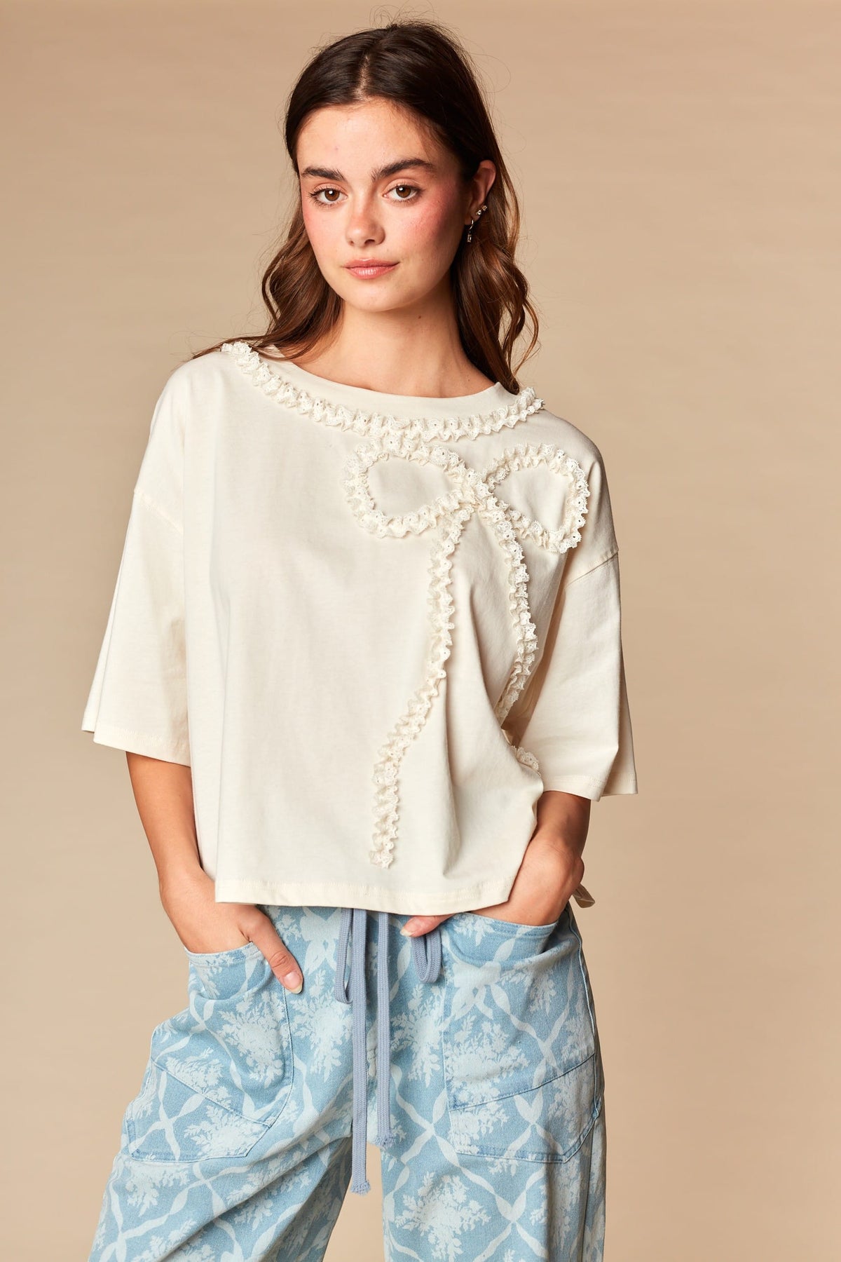 Ribbon Trim Bow Short Sleeve Top in Cream