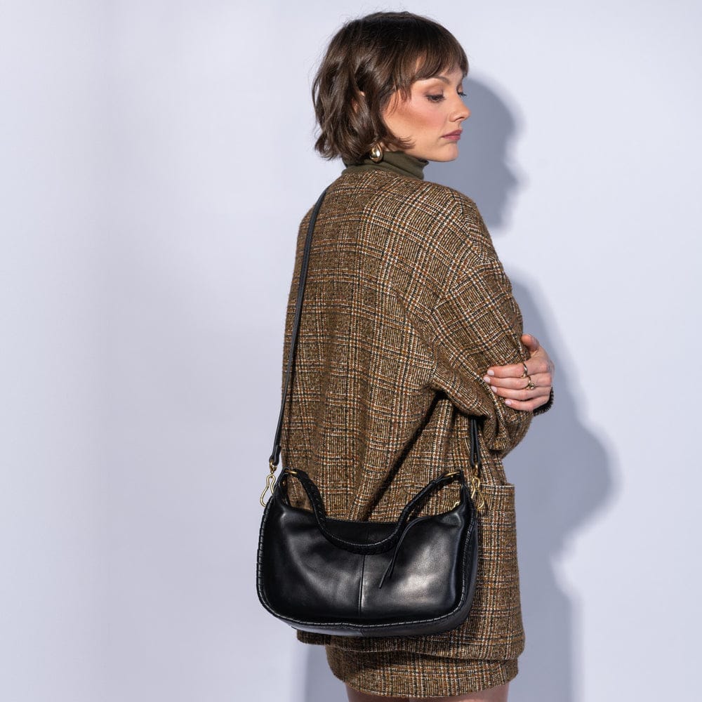 Large Mia Crescent Hobo Smooth Leather - Black