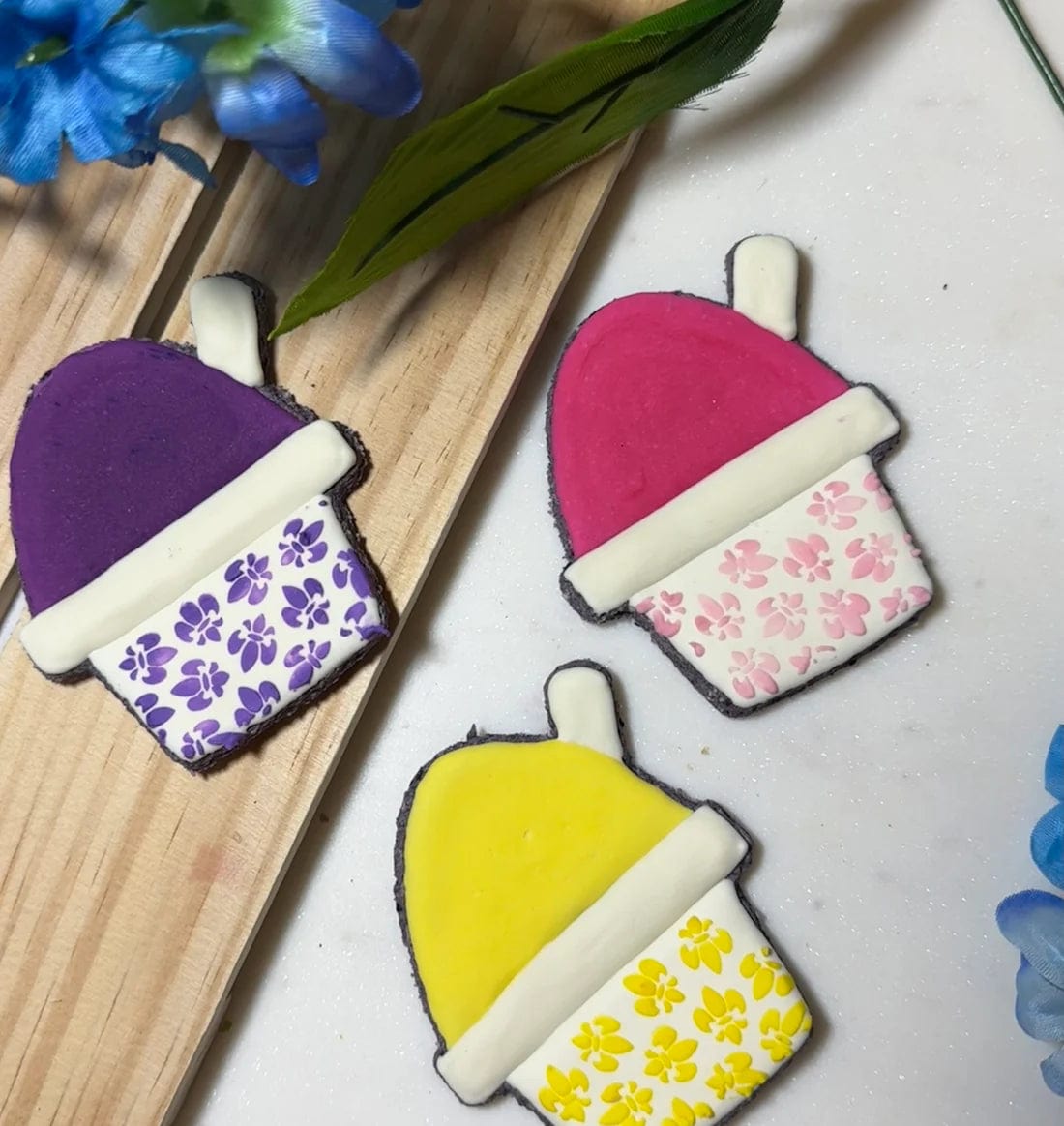 Pupcakes Pet Barkery Pupcakes Pet Barkery Snowball Dog Treat - Little Miss Muffin Children & Home