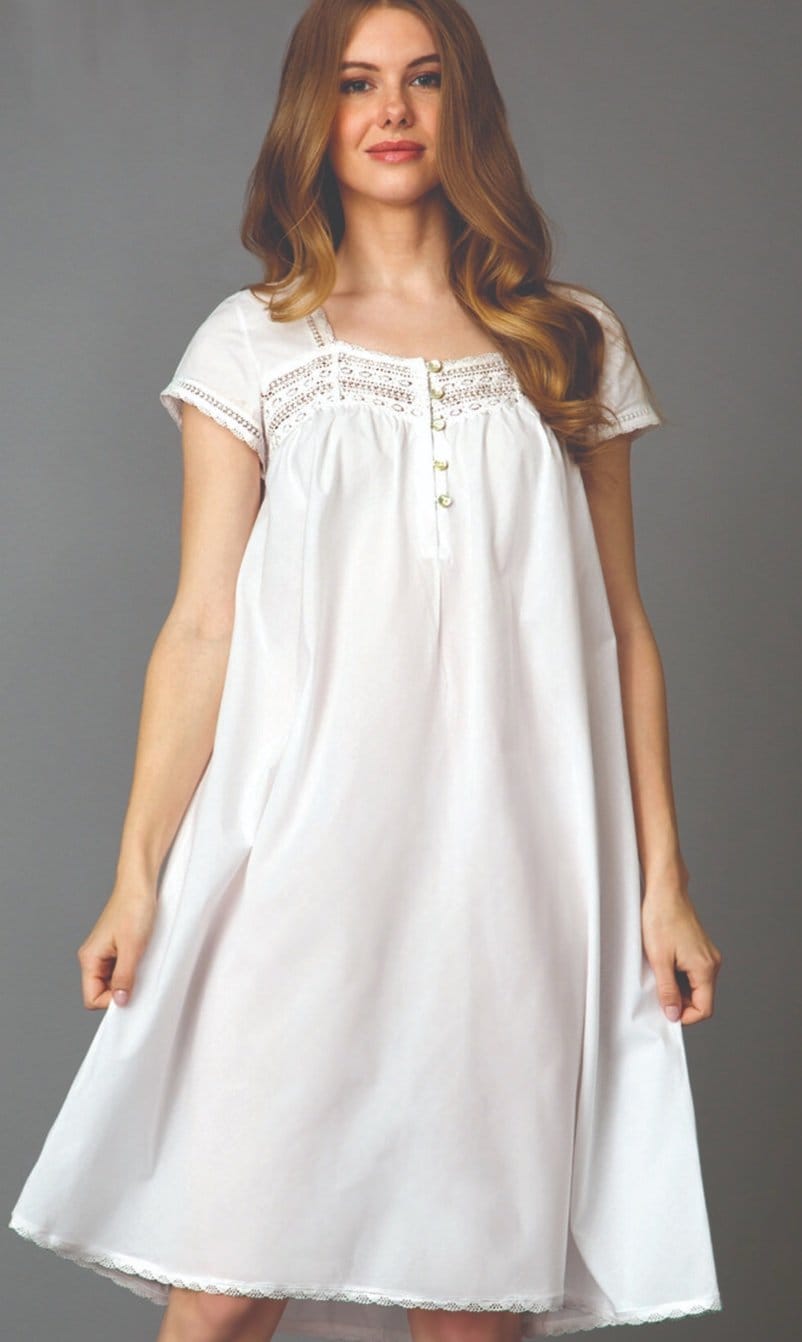 Clarine Short Sleeve Lace Trimmed Nightgown
