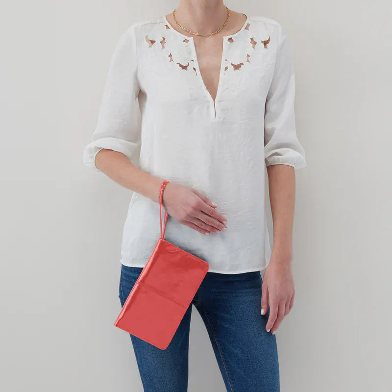Evolve Wristlet in Polished Leather