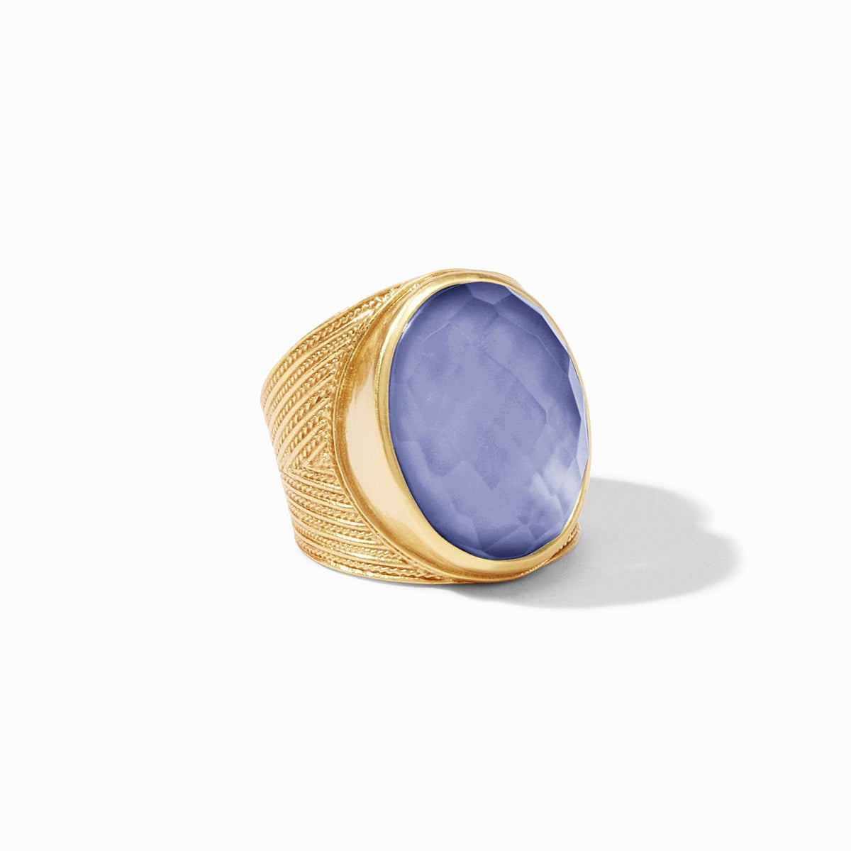 Verona Statement Ring with Iridescent Tanzanite Blue