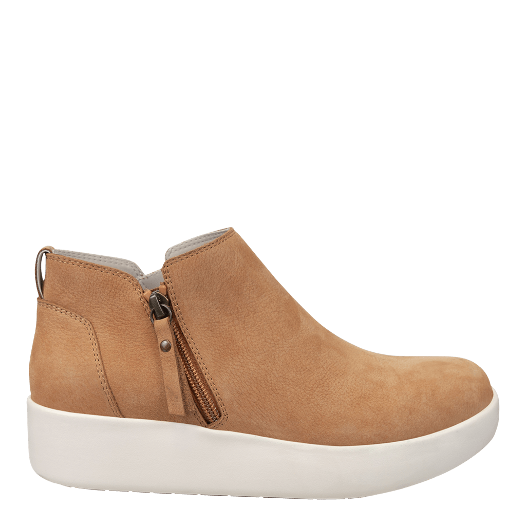 OTBT OTBT Adept Platform Sneaker - Little Miss Muffin Children & Home