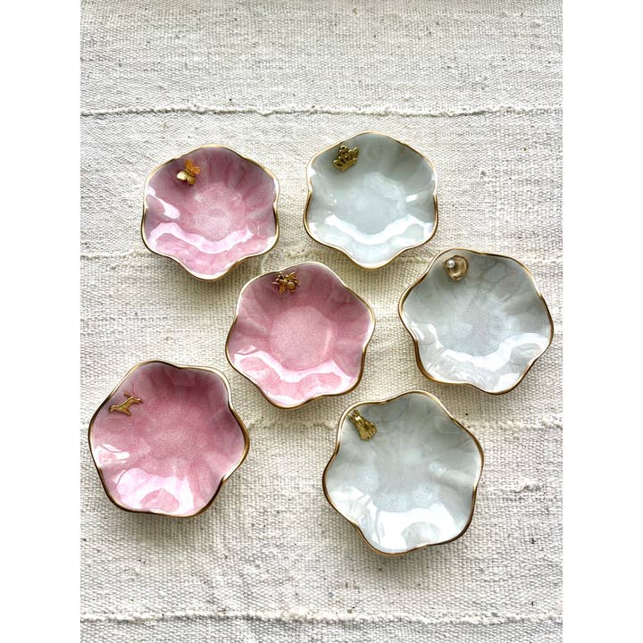 Ten Twenty Six Designs Ten Twenty Six Designs Lotus Flower Ceramic Dish with Butterfly - Little Miss Muffin Children & Home