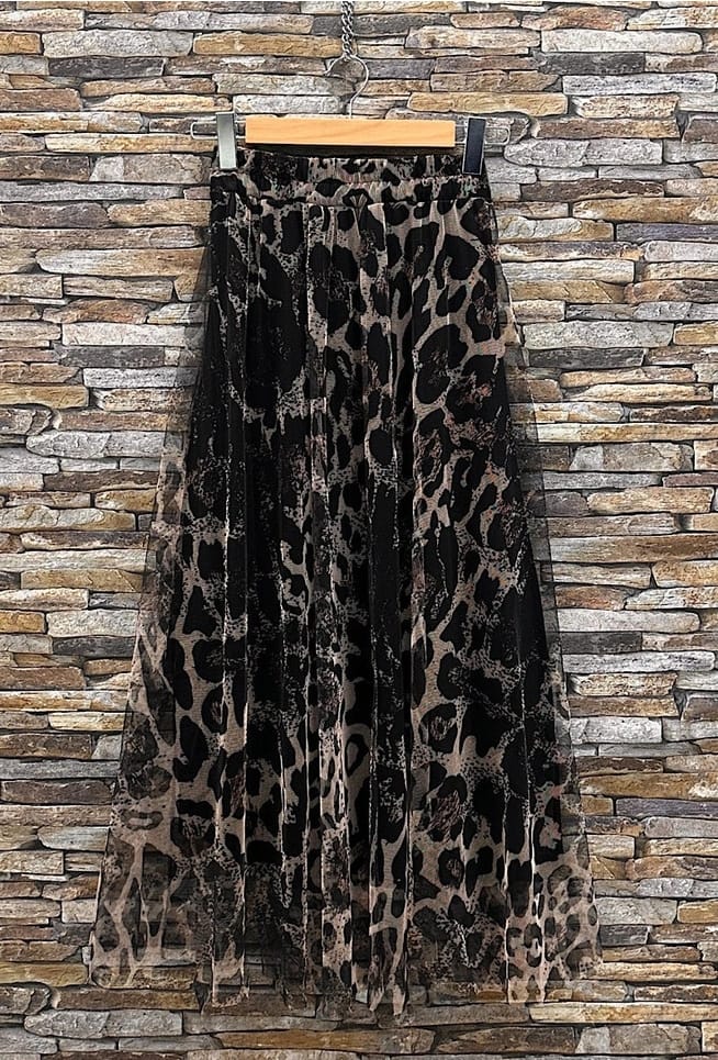 Black Leopard Print Ariana Skirt