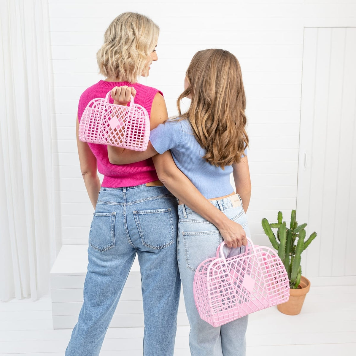 Retro Basket Jelly Bag in Bubblegum Pink