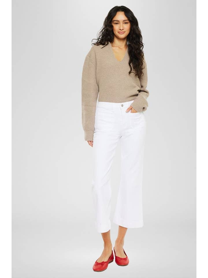 High Rise Relaxed Fit Cropped Flare Jeans