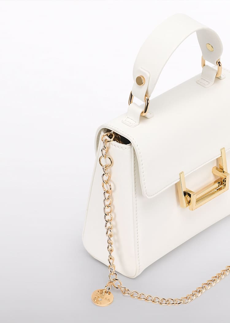 Cream Handbag with Gold Chain