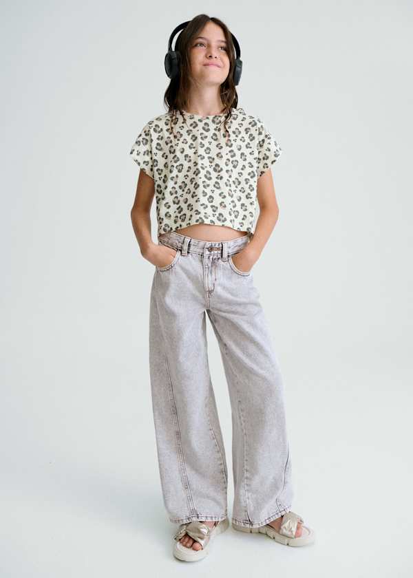 Wide Leg Jeans in Grey
