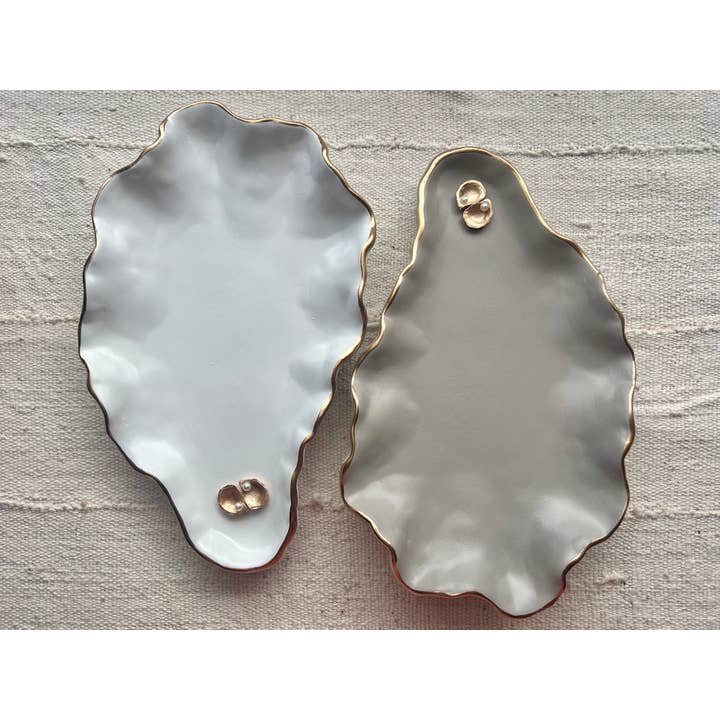 large oyster dish in grey and white