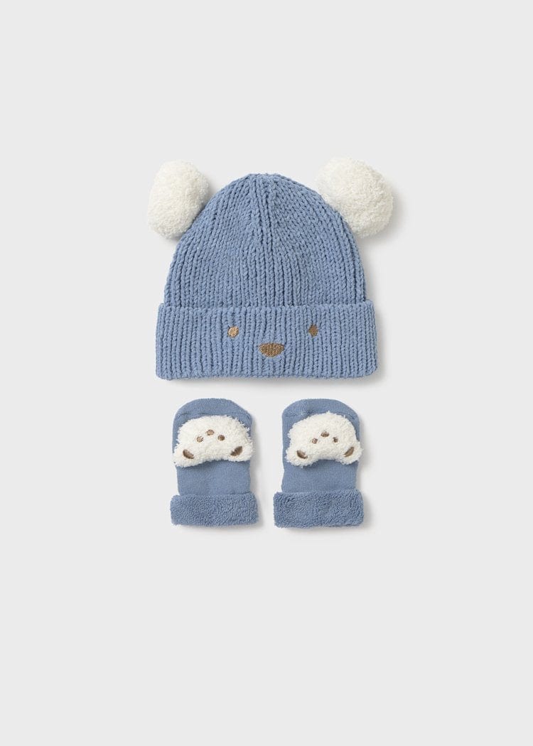 baby newborn hat and socks set