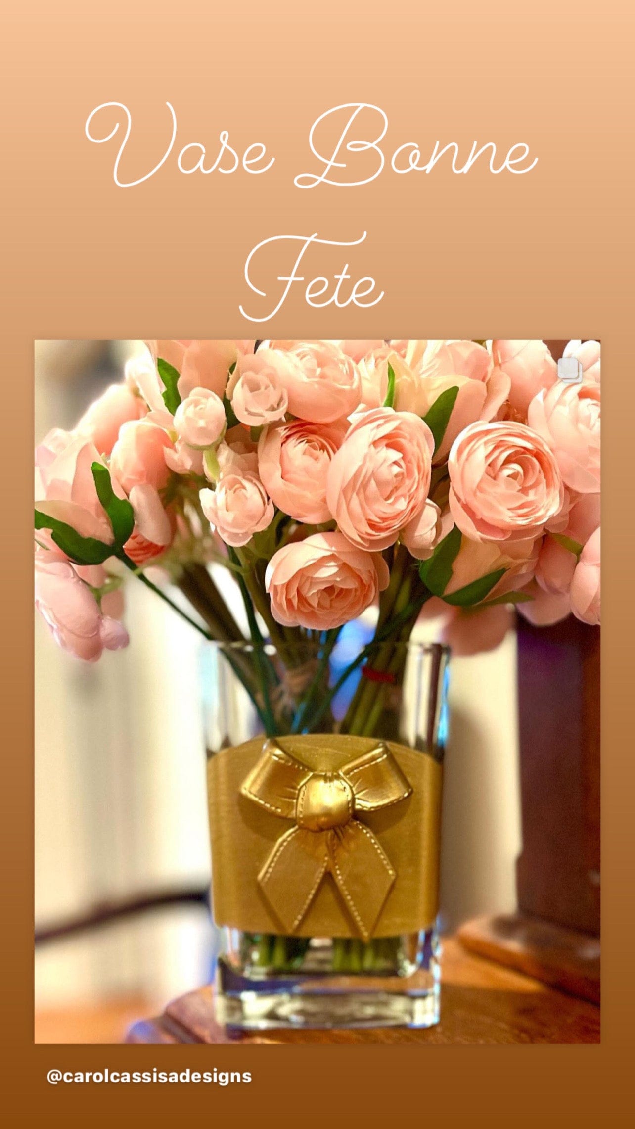 Carol Cassisa Carol Cassisa Vase Bonne Fete (Bow) - Little Miss Muffin Children & Home