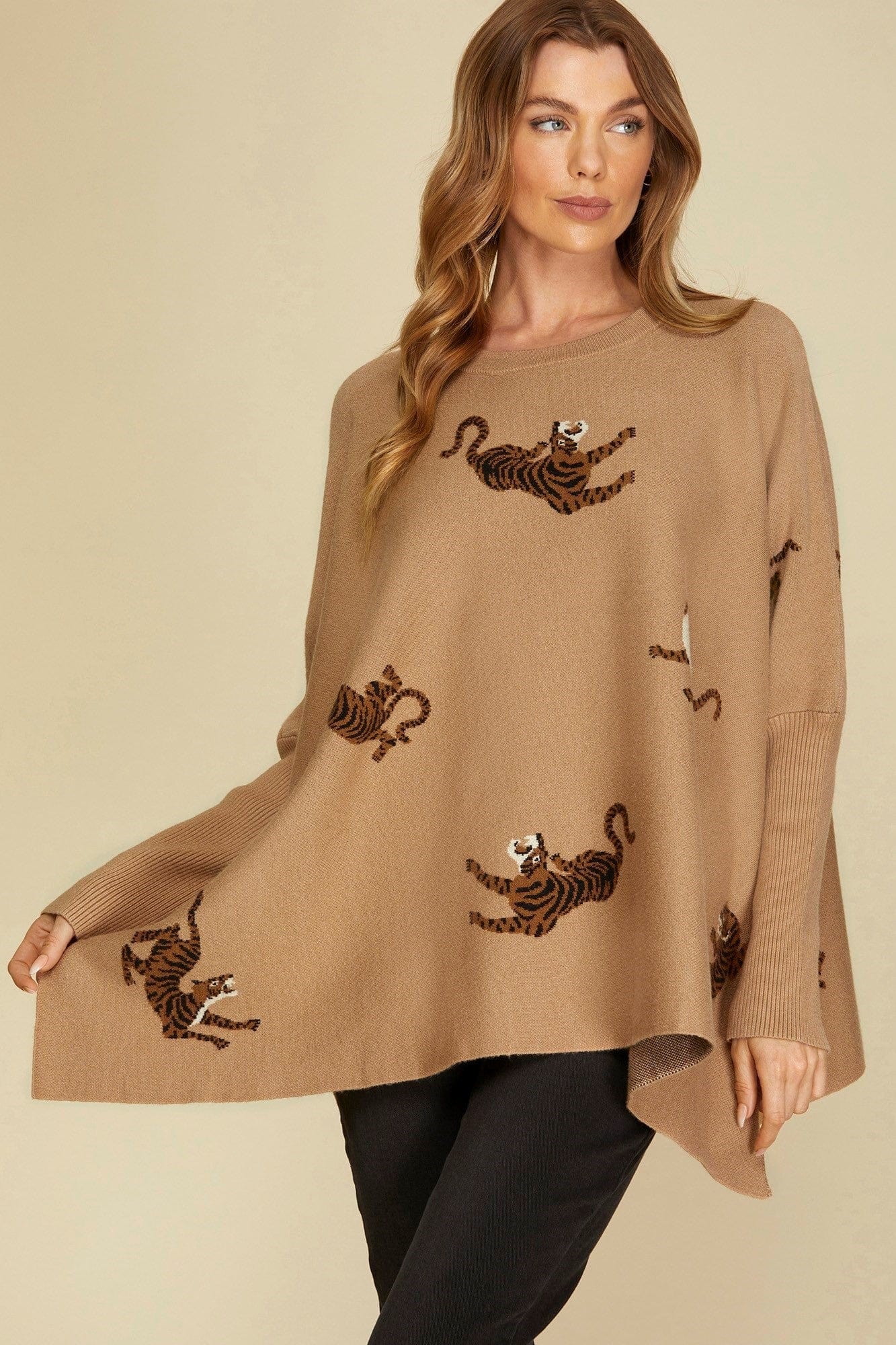 She & Sky Tiger Sweater Taupe / Os