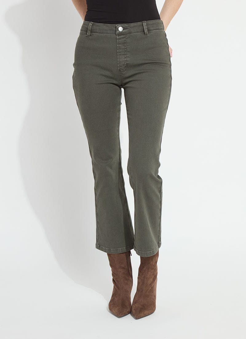 Lysse Ankle Estelle Everyday Flare Denim in Asutex Mosswood