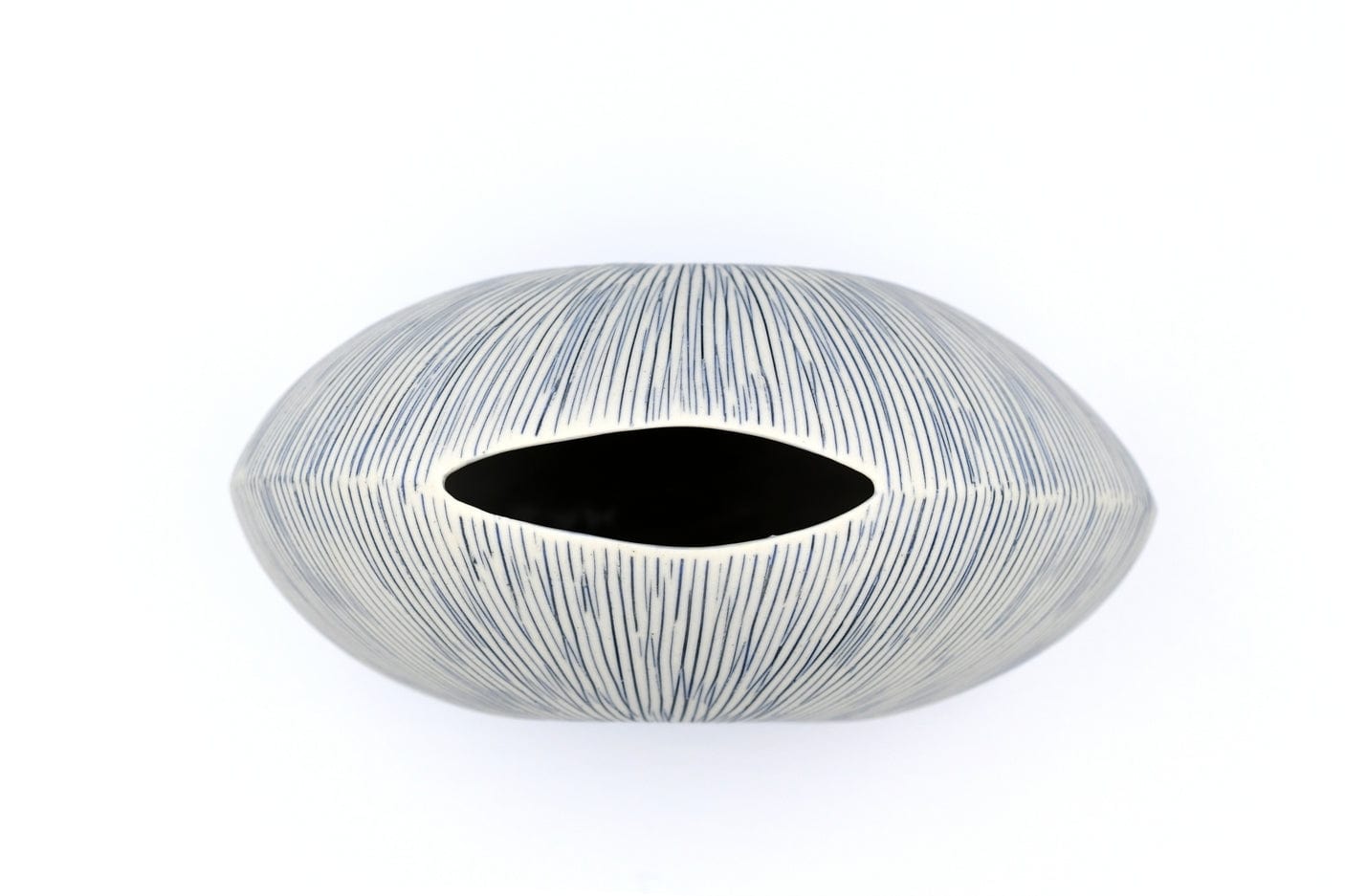 Art Floral Trading Art Floral Trading Diva Round Porcelain Bud Vase - Little Miss Muffin Children & Home