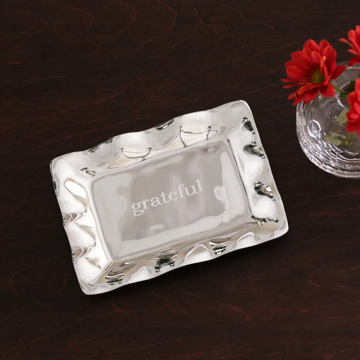 Vento Rectangular Tray Engraved "Grateful"