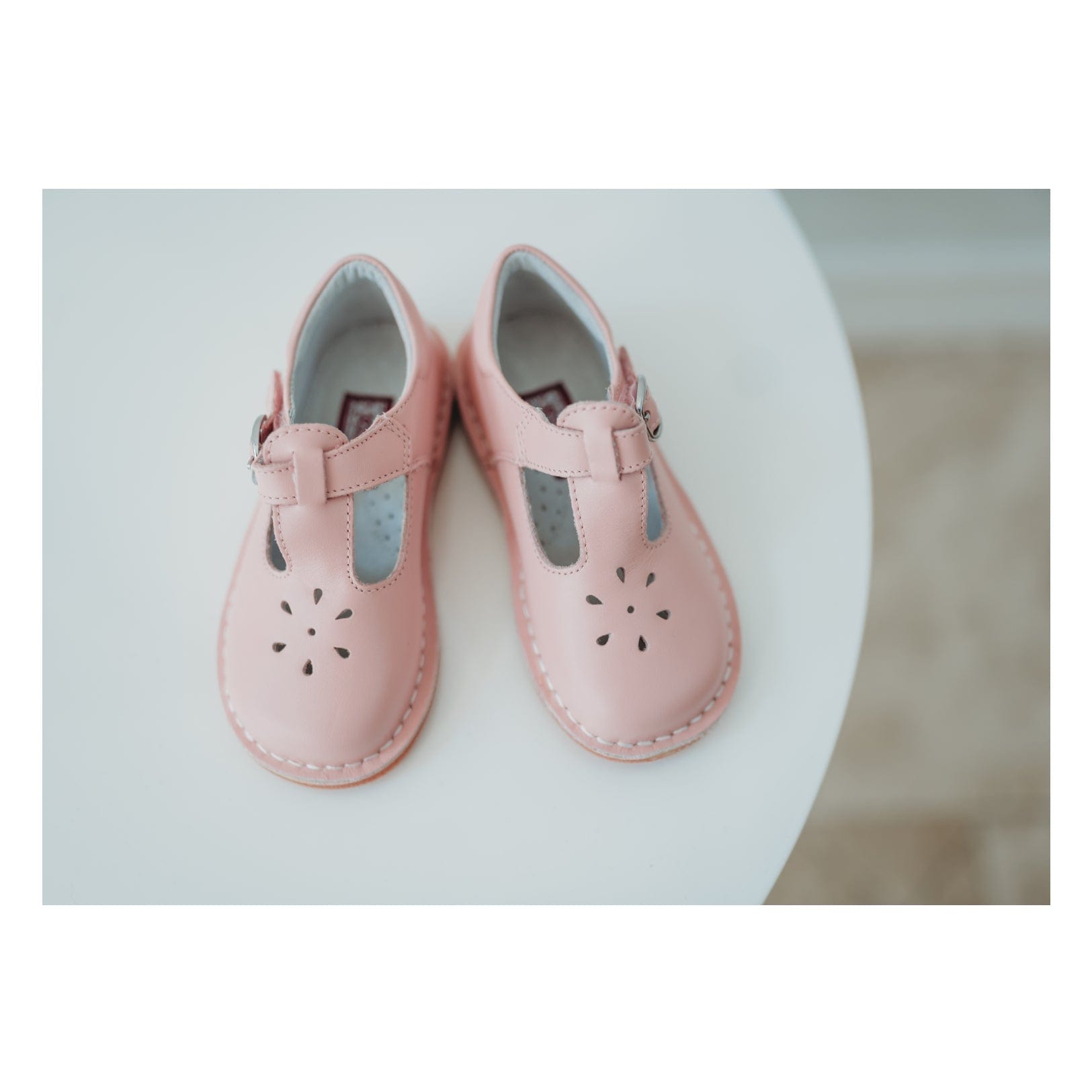 L'Amour Shoes L'Amour Joy Classic Leather T-Strap Mary Jane Pink - Little Miss Muffin Children & Home