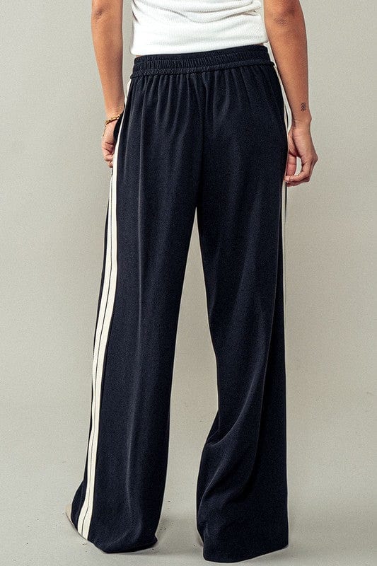 Urban Daizy Urban Daizy Repose Wide Leg Pants in Black - Little Miss Muffin Children & Home