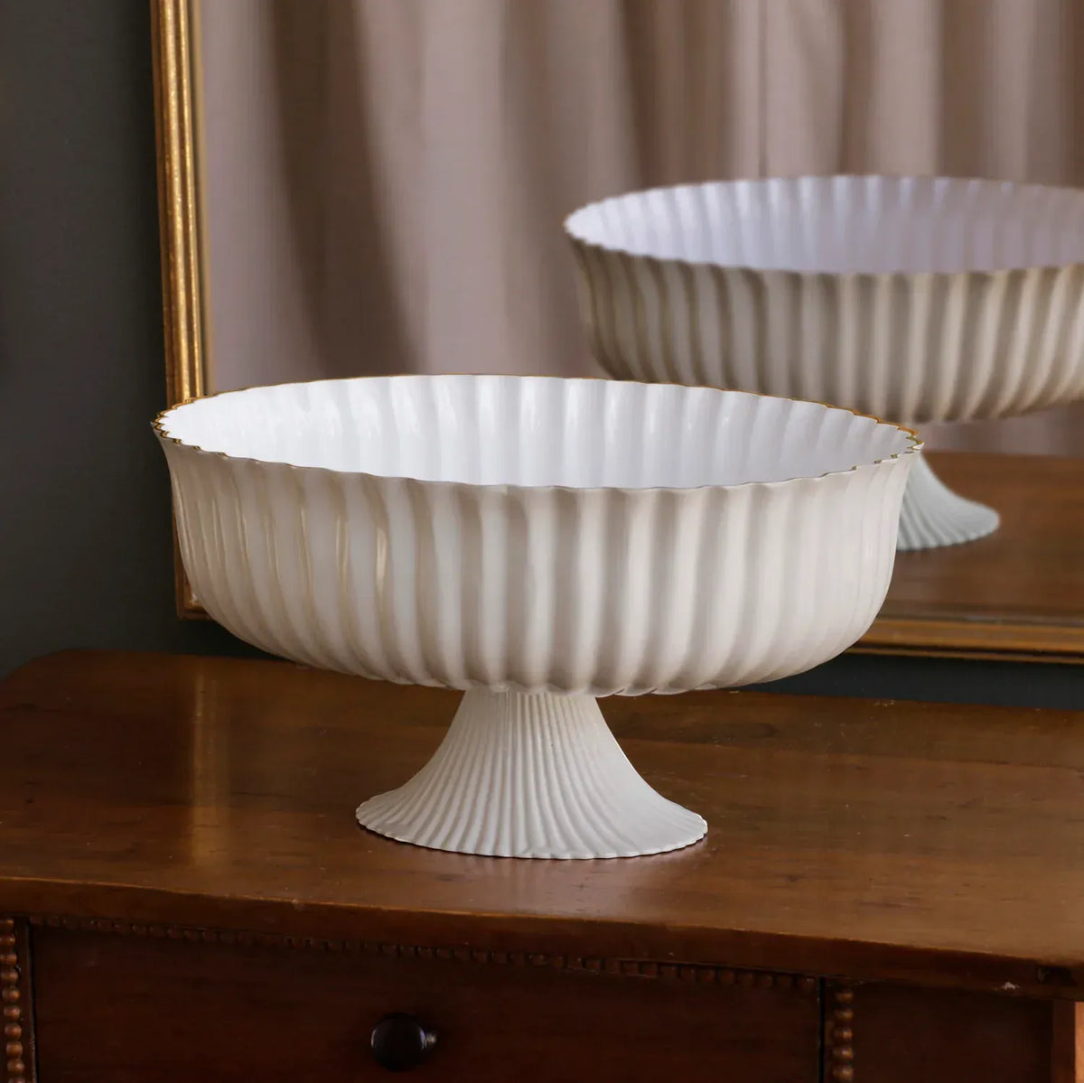 Encanto Vienna Large Centerpiece/Punchbowl