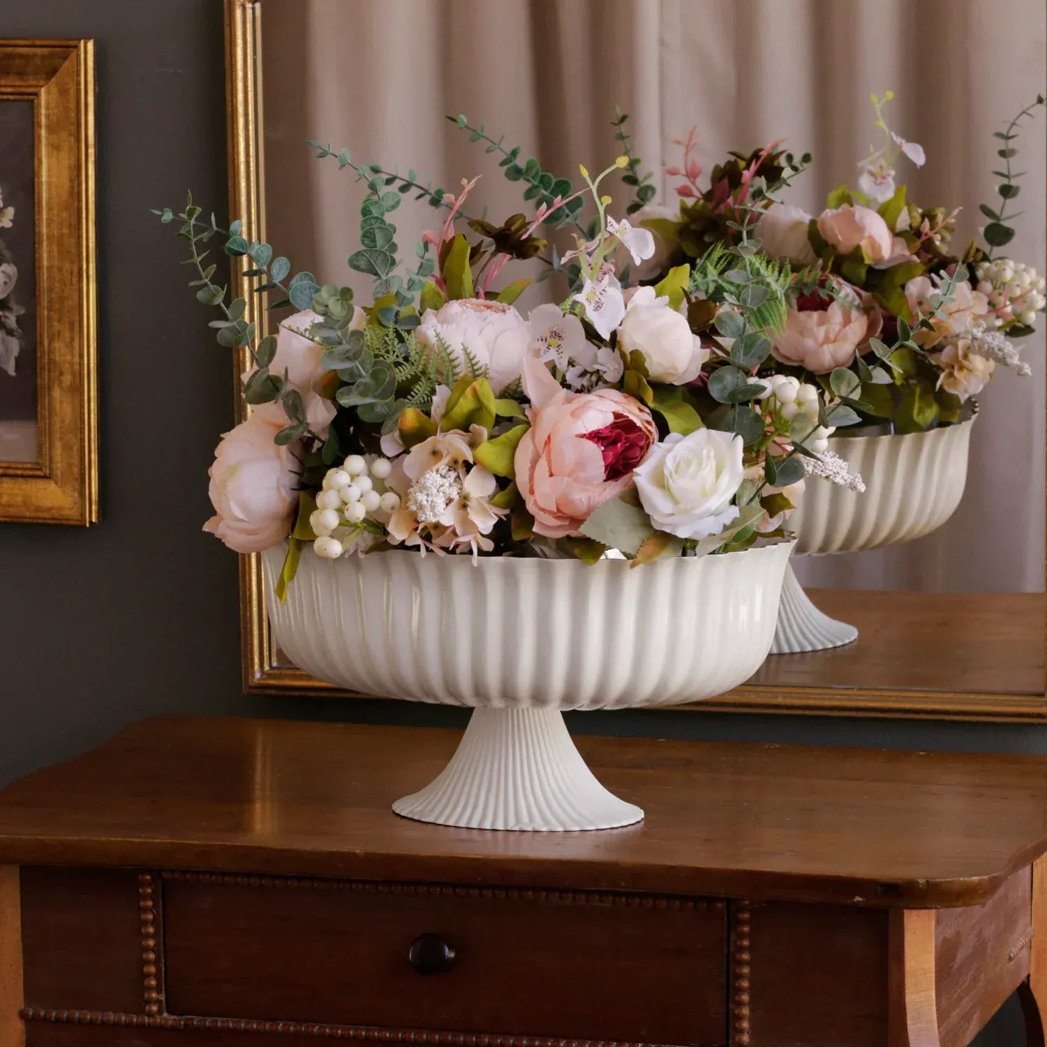 Encanto Vienna Large Centerpiece/Punchbowl