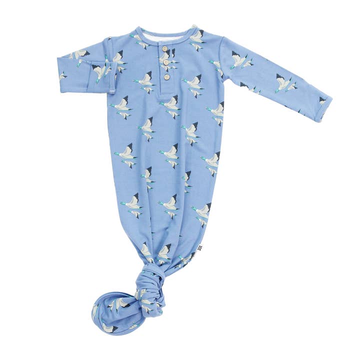 Elmer Fudd Knotted Gown