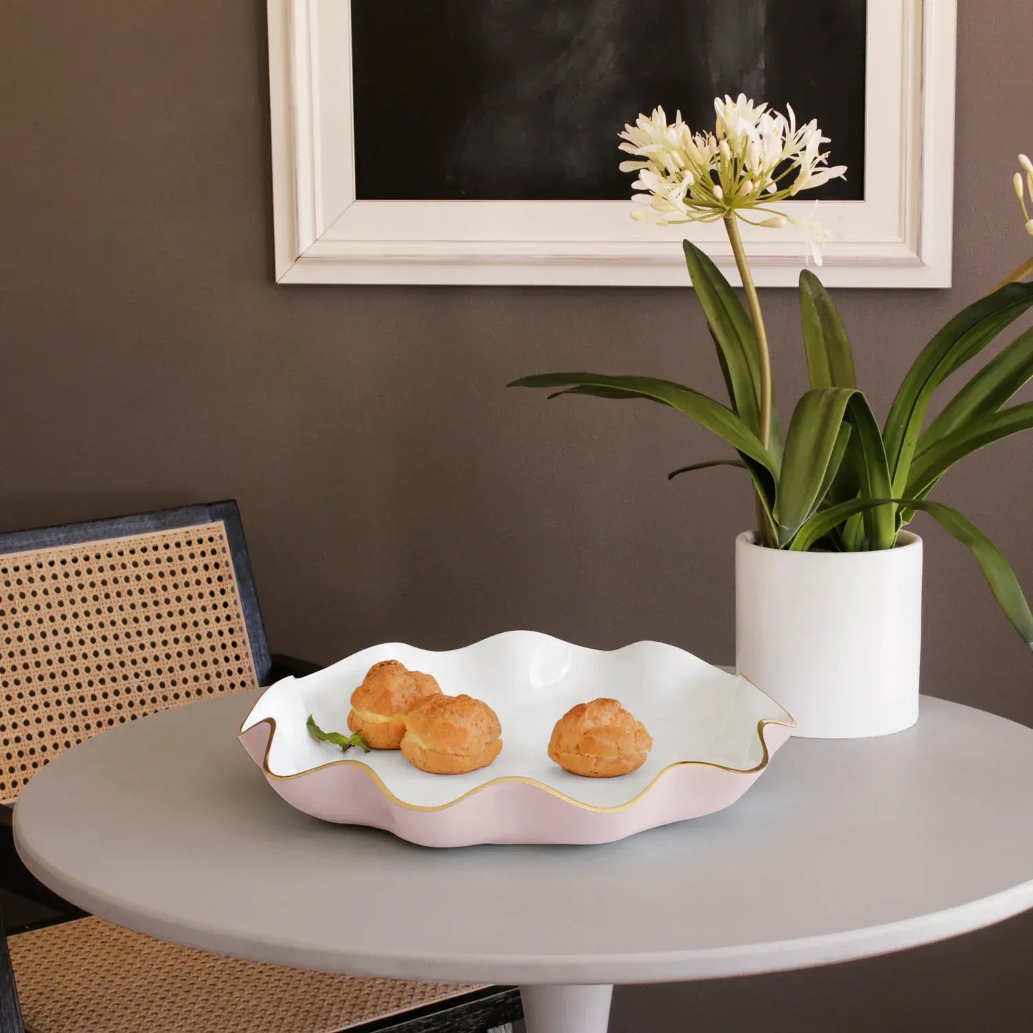 Encanto Carola Large Round Platter