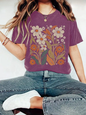 Rosa Clothing Botanical Floral Wildflower Short Sleeve Basic T-Shirt in Berry