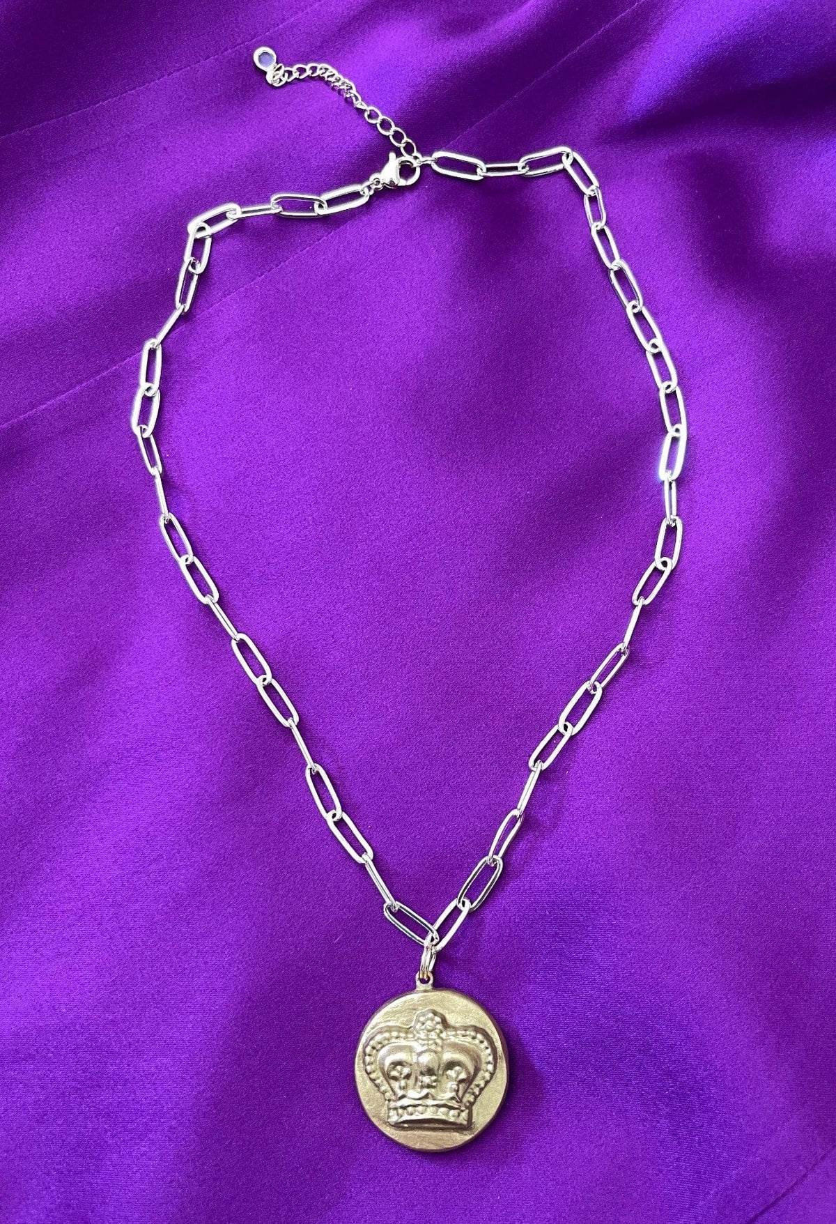 Carol Cassisa Carol Cassisa Bouton Couronne Paper Clip Necklace (Crown Button) - Little Miss Muffin Children & Home