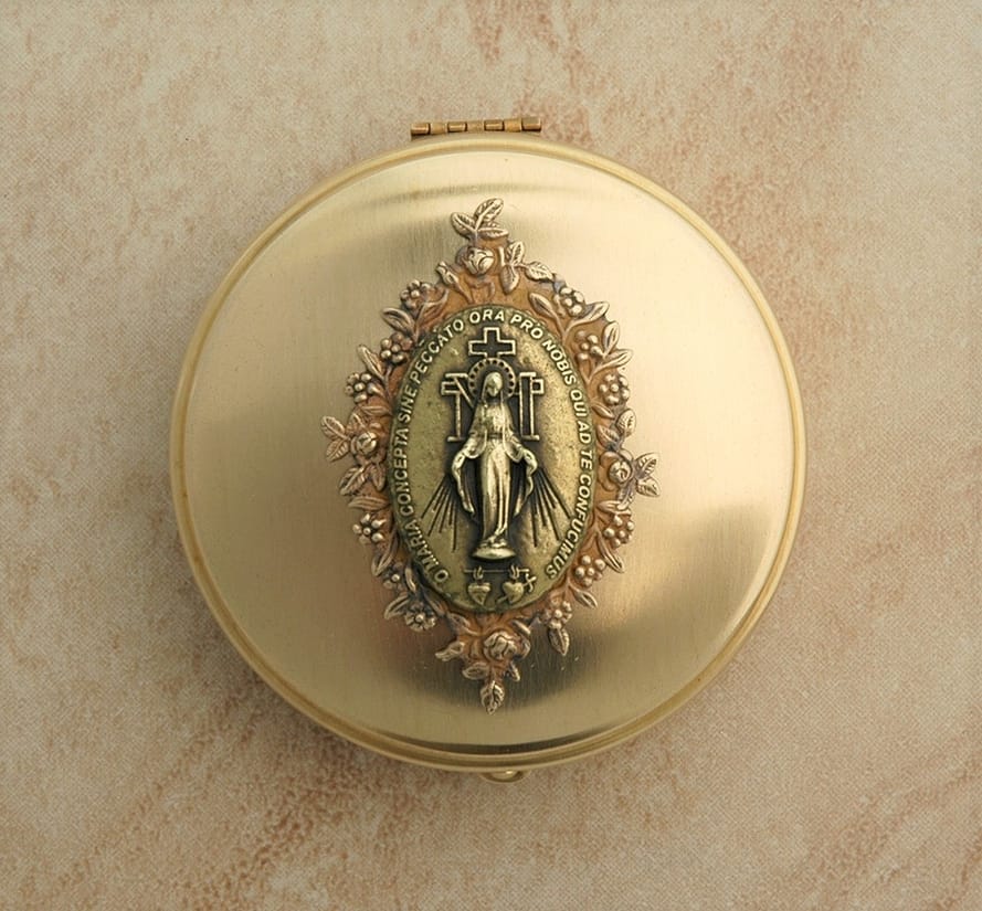 Vintage Collection Round Jewelry Organizer Box with Rosary