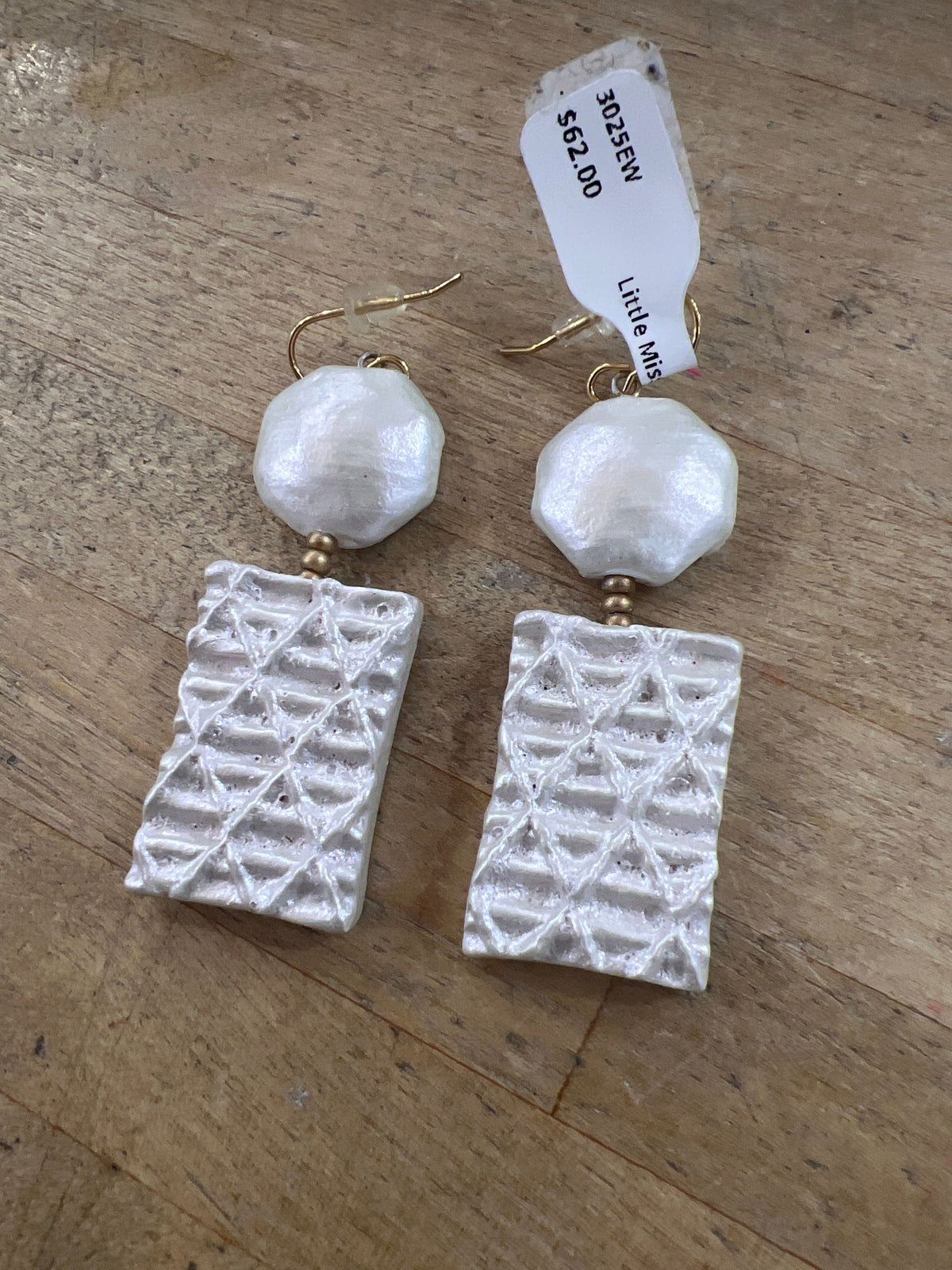 Carol Cassisa Carol Cassisa Le Louvre Blanc Earring - Little Miss Muffin Children & Home