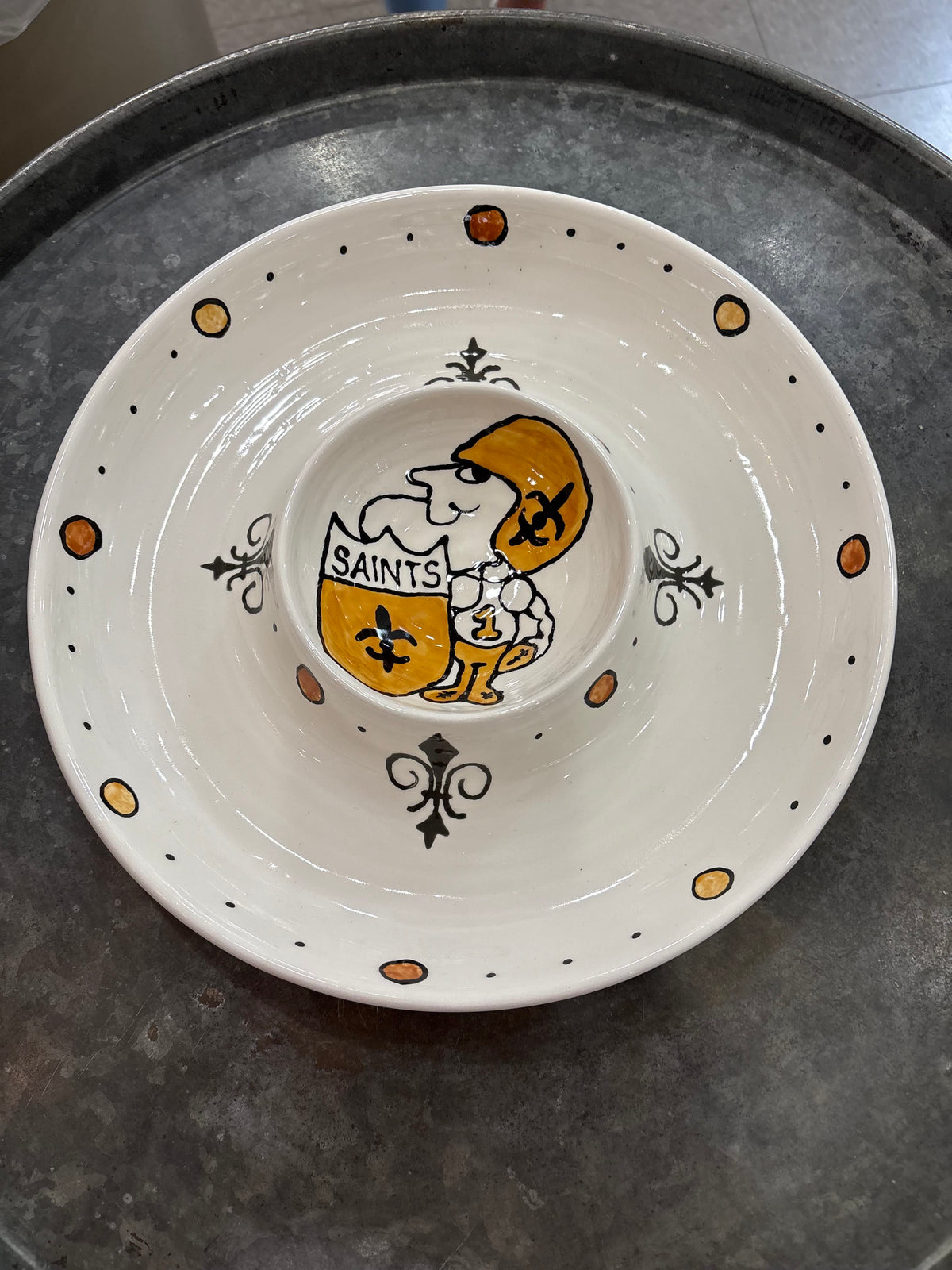 Saints Round Chip & Dip